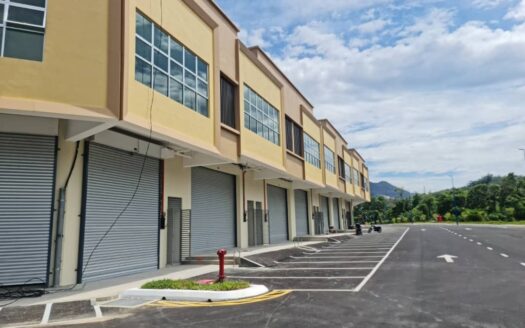 Bentong 1.5 Storey Light Industrial Terrace Factory For Rent